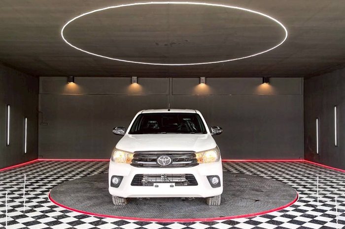 REVO 2WD 2016 2.4J MT SMART CAB WHITE  876 full