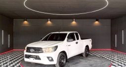 REVO 2WD 2016 2.4J MT SMART CAB WHITE  876