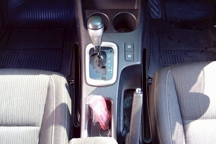 REVO PRE 2021 2.4E AT DOUBLE CAB WHITE  8805 full