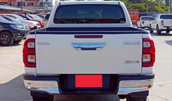 REVO PRE 2021 2.4E AT DOUBLE CAB WHITE  8805 full