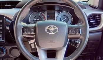 REVO PRE 2021 2.4E AT DOUBLE CAB WHITE  8805 full