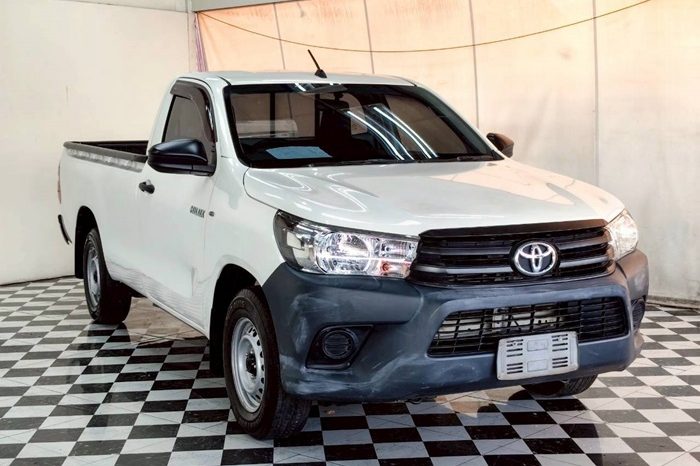 REVO 2WD 2019 2.4J MT STANDARD WHITE  8817 full