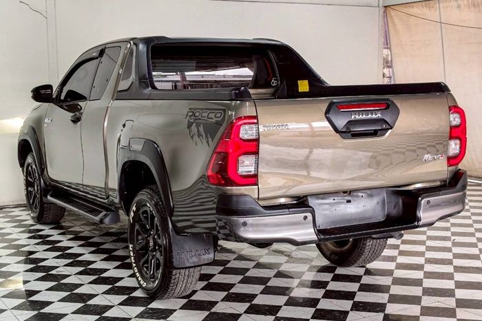 ROCCO 4WD 2023 2.8 HIGHT AT SMART CAB BRONZE  9037 full