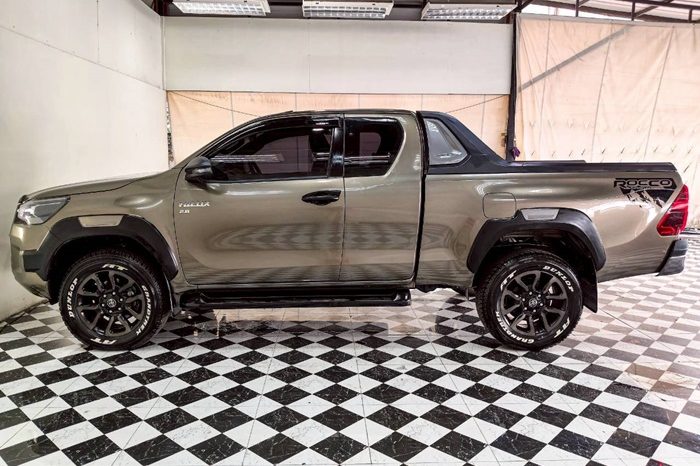ROCCO 4WD 2023 2.8 HIGHT AT SMART CAB BRONZE  9037 full