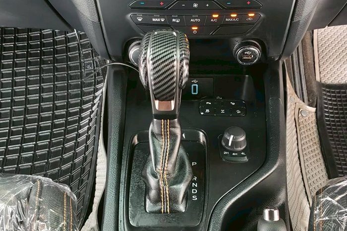 FORD 4WD 2019 2.0 AT DOUBLE CAB ORANGE  9240 full