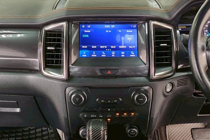 FORD 4WD 2019 2.0 AT DOUBLE CAB ORANGE  9240 full