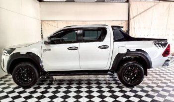 REVO 4WD 2021 2.8 HIGHT AT DOUBLE CAB WHITE  9322 full