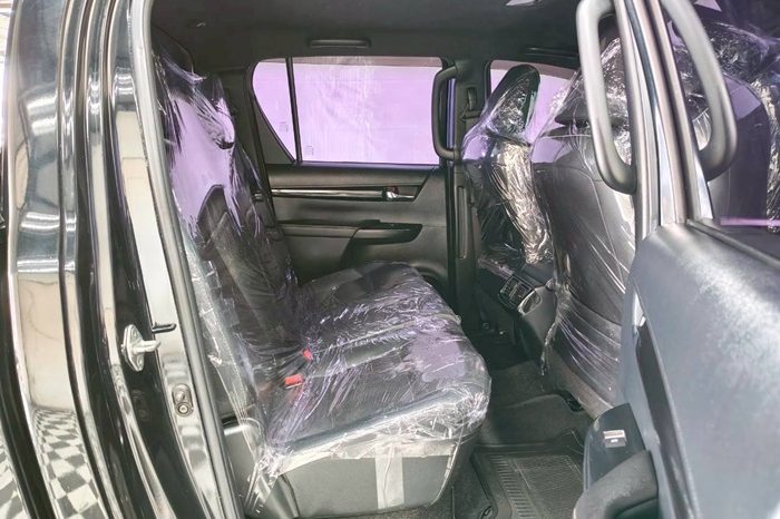ROCCO PRE 2018 2.8G AT DOUBLE CAB BLACK  966 full