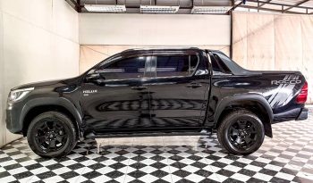 ROCCO PRE 2018 2.8G AT DOUBLE CAB BLACK  966 full