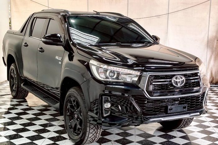 ROCCO PRE 2018 2.8G AT DOUBLE CAB BLACK  966 full