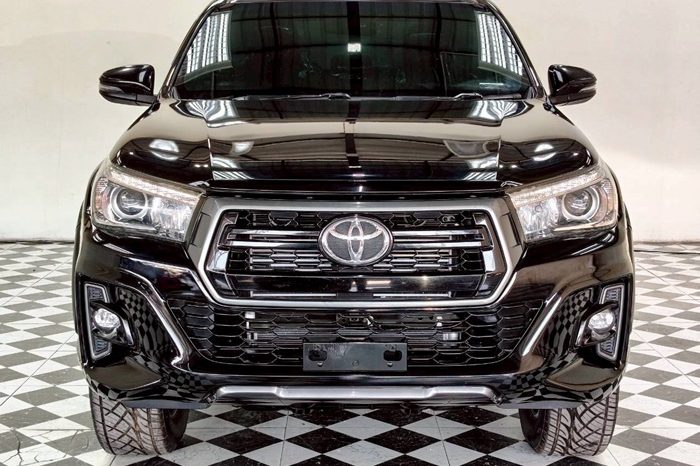 ROCCO PRE 2018 2.8G AT DOUBLE CAB BLACK  966 full