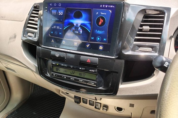 TOYOTA 4WD 2008 3.0V AT FORTUNER SILVER  6265 full