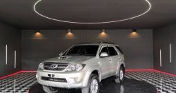 TOYOTA 4WD 2008 3.0V AT FORTUNER SILVER  6265