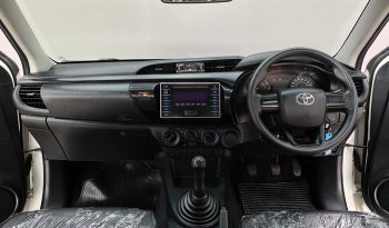 REVO 2WD 2019 2.4J MT SMART CAB WHITE  640 full