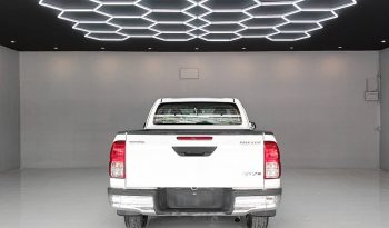 REVO 2WD 2019 2.4J MT SMART CAB WHITE  640 full