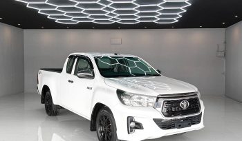 REVO 2WD 2019 2.4J MT SMART CAB WHITE  640 full