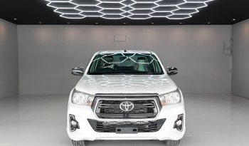 REVO 2WD 2019 2.4J MT SMART CAB WHITE  640 full