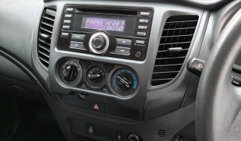 MITSUBISHI 4WD 2021 2.4 MT SINGLE CAB SILVER  5479 full