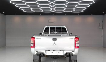 MITSUBISHI 4WD 2021 2.4 MT SINGLE CAB SILVER  5479 full