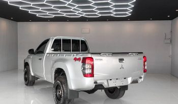MITSUBISHI 4WD 2021 2.4 MT SINGLE CAB SILVER  5479 full