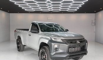 MITSUBISHI 4WD 2021 2.4 MT SINGLE CAB SILVER  5479 full