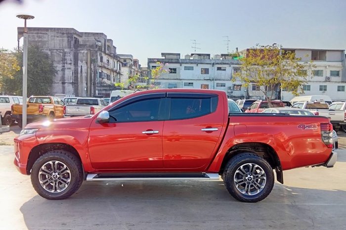 MITSUBISHI 4WD 2019 2.4 AT DOUBLE CAB ORANGE  6990 full