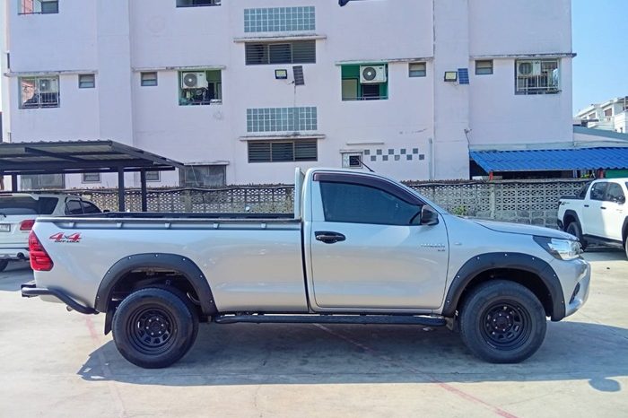 REVO PRE 2021 2.4 MID AT SMART CAB SILVER  2037 full