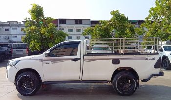 REVO 4WD 2022 2.8 ENTRY MT STANDARD WHITE  7890 full