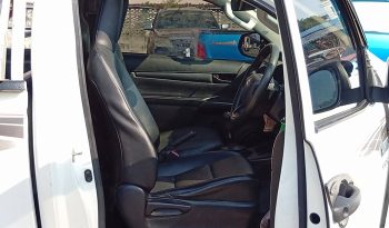 REVO 4WD 2022 2.8 ENTRY MT STANDARD WHITE  7890 full