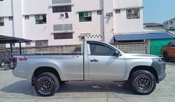 MITSUBISHI 4WD 2021 2.4 MT SINGLE CAB SILVER  5479 full