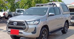 REVO PRE 2020 2.4 ENTRY AT DOUBLE CAB SILVER  1757