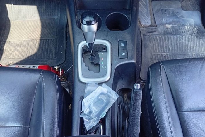 REVO 4WD 2020 2.8 HIGHT AT DOUBLE CAB SILVER  1759 full