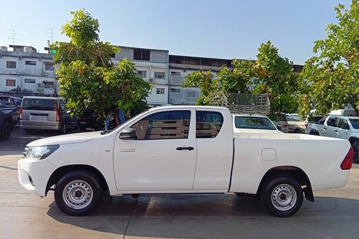 REVO 2WD 2019 2.4J MT SMART CAB WHITE  6816 full