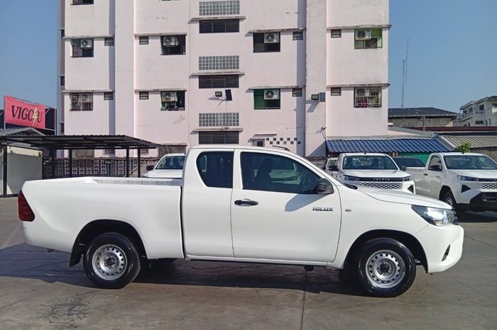 REVO 2WD 2019 2.4J MT SMART CAB WHITE  6816 full