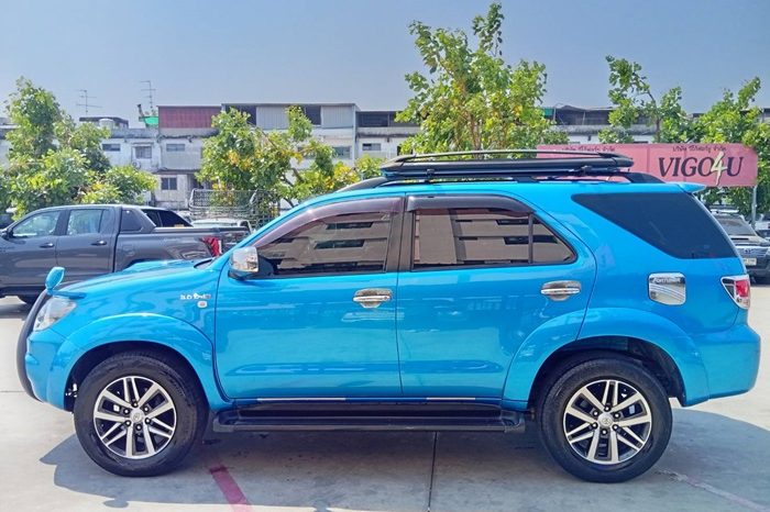 TOYOTA 4WD 2006 3.0V AT FORTUNER BLUE  5908 full