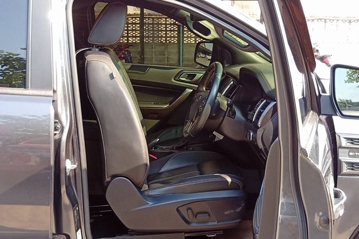 FORD 4WD 2019 2.0 AT DOUBLE CAB DARK GREY  378 full