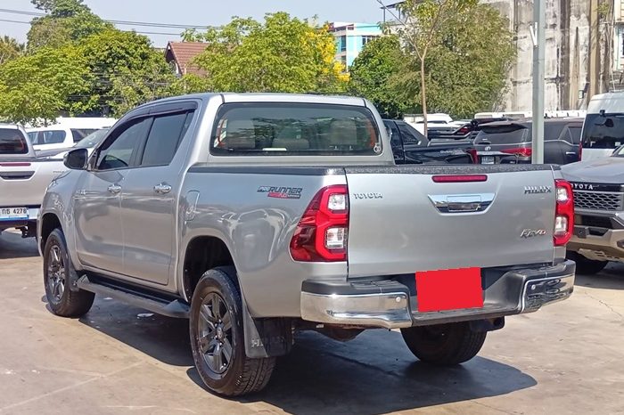 REVO PRE 2022 2.4 ENTRY AT DOUBLE CAB SILVER  6861 full