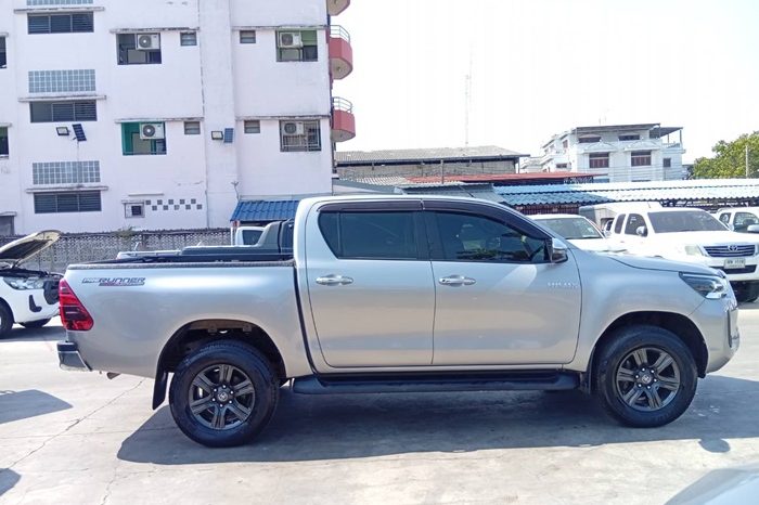 REVO PRE 2022 2.4 ENTRY AT DOUBLE CAB SILVER  6861 full