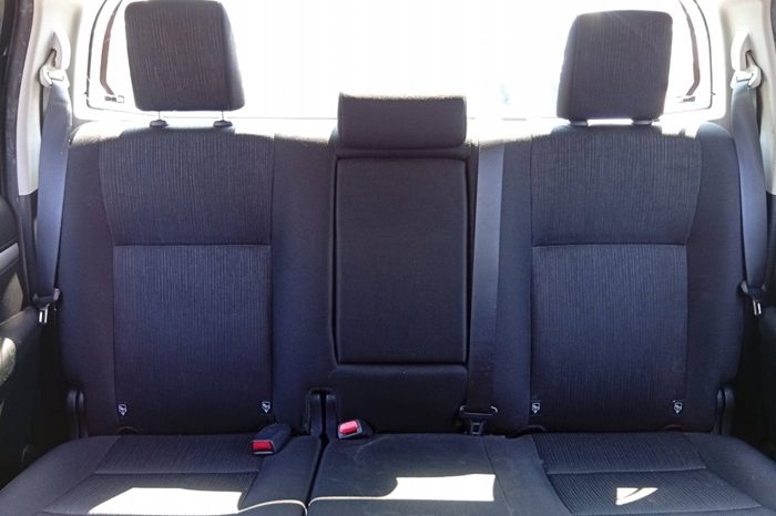 REVO PRE 2022 2.4 ENTRY AT DOUBLE CAB SILVER  6861 full