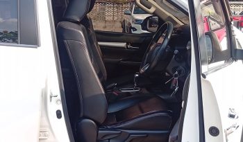 REVO PRE 2020 2.4 MID AT DOUBLE CAB WHITE  2366 full