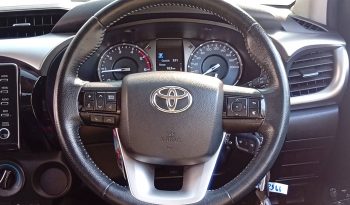 REVO PRE 2020 2.4 MID AT DOUBLE CAB WHITE  2366 full