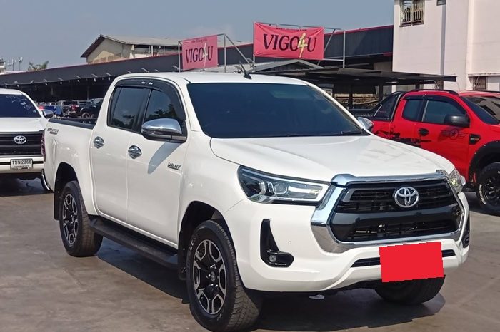 REVO PRE 2022 2.4 MID AT DOUBLE CAB WHITE  1848 full