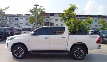REVO PRE 2022 2.4 MID AT DOUBLE CAB WHITE  1848 full