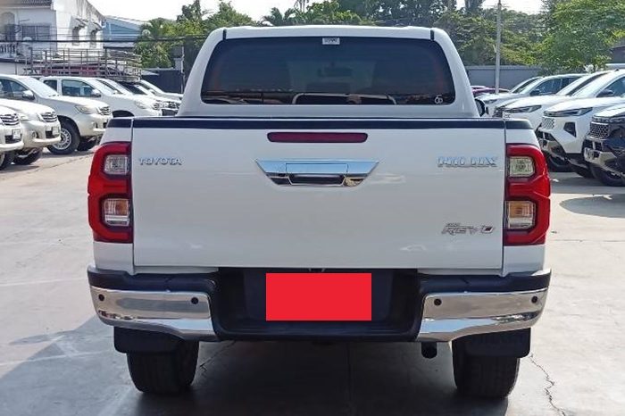 REVO PRE 2022 2.4 MID AT DOUBLE CAB WHITE  1848 full
