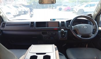 TOYOTA 2WD 2019 2.7 MT COMMUTER WHITE  6429 full