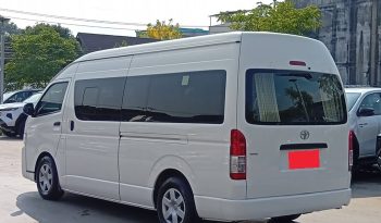 TOYOTA 2WD 2019 2.7 MT COMMUTER WHITE  6429 full