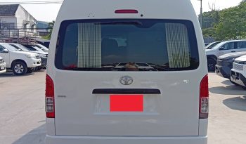 TOYOTA 2WD 2019 2.7 MT COMMUTER WHITE  6429 full