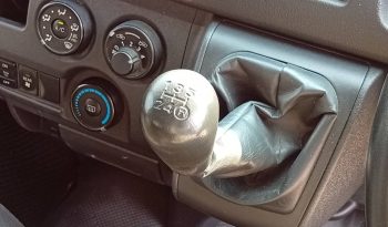 TOYOTA 2WD 2019 2.7 MT COMMUTER WHITE  6429 full