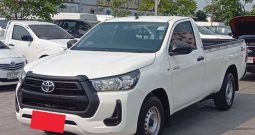 REVO 2WD 2022 2.4J MT STANDARD WHITE  6634