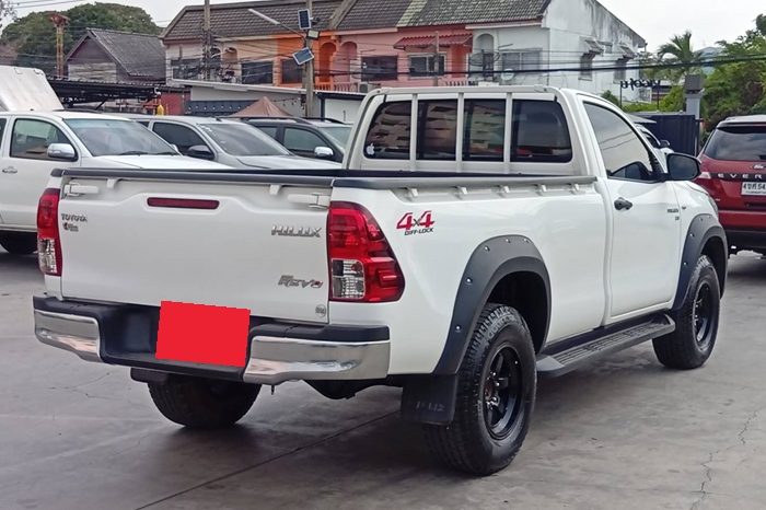 REVO 4WD 2020 2.8J MT STANDARD WHITE  8859 full